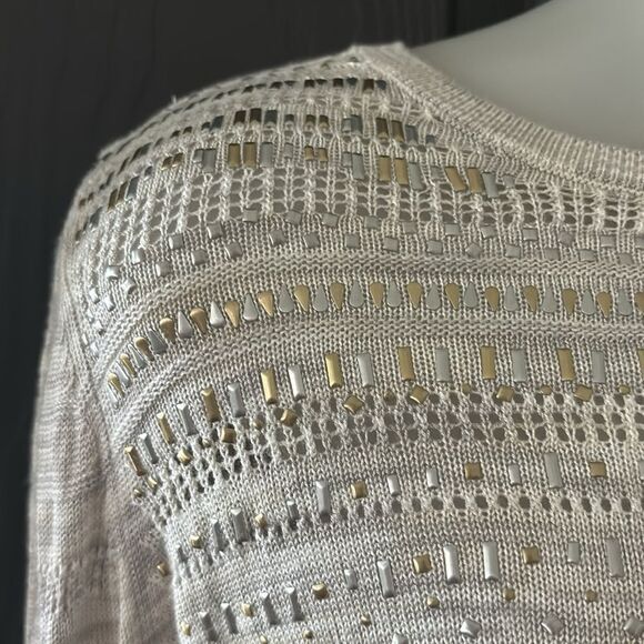 NWT White House Black Market Beaded Heather Gray Knit Top — Size L - Picture 4 of 8